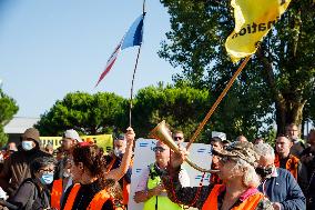 Les Republicains Summer University - ADCGELA Manifestation - La Baule