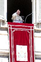 Pope Francis delivers his Angelus prayer - Vatican