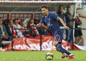 Ligue 1 - Messi Makes PSG Debut