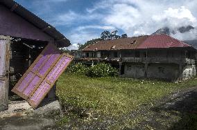 Ghost village in Sumatra abandoned since volcanic eruptions