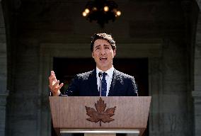 Trudeau Calls Snap Summer Campaign - Ottawa