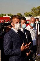 Macron visits wildfire area - Le Luc