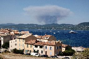 Wildfire Rages Near Saint-Tropez - South Of France