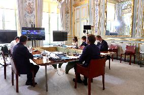 Emmanuel Macron holds virtual G7 meeting on Afghanistan crisis