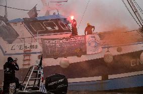 Sea Shepherd join fishermen demo against offshore wind plan â Le Havre