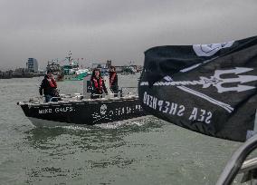 Sea Shepherd join fishermen demo against offshore wind plan Ð Le Havre