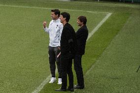 PSG Training Session - Saint-Germain-en-Laye