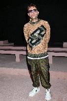 MFW - Versace Front Row