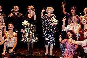 Princesses Margriet And Beatrix At A Dance Event - Netherlands