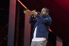 Global Citizen Live Paris - Angelique Kidjo and Ibrahim Maalouf