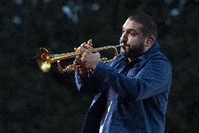 Global Citizen Live Paris - Angelique Kidjo and Ibrahim Maalouf