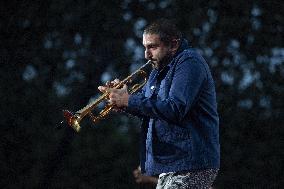 Global Citizen Live Paris - Angelique Kidjo and Ibrahim Maalouf