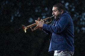 Global Citizen Live Paris - Angelique Kidjo and Ibrahim Maalouf