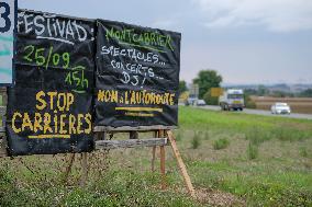 FestiVAD 2021 in Montcabrier against Castres-Toulouse highway project