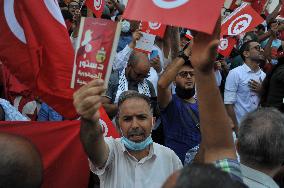 Thousands Rally Against President Saied - Tunis