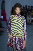 PFW - Kenneth Ize Runway