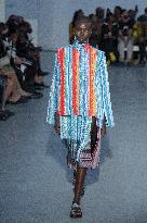 PFW - Kenneth Ize Runway