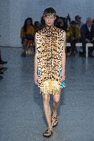 PFW - Kenneth Ize Runway