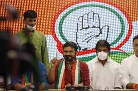 Kanhaiya Kumar Joins All India Congress Party - New Delhi