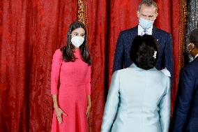 King Felipe and Queen Letizia host a lunch for President of Angola