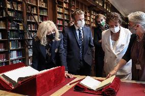 President Macron Visits The Richelieu Site, Historic Cradle Of The BnF - Paris