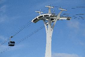 Teleo, the Urban 3S cable car in Toulouse