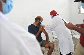 Mass Vaccination Campaign In Tunisia - Bizerte