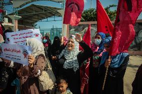 Women In Solidarity With The Prisoner Anhar Al-Deek - Gaza
