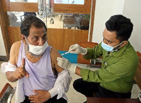 Second dose of moderna vaccination in Dhaka