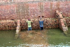 Around 400,000 Migrants Arrive Every Year To Work At Brickfields - Dhaka