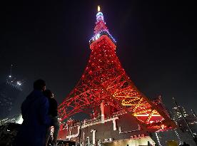 Tokyo Tower lit up in celebration of Ohtani MVP award
