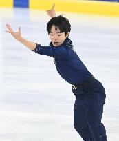 Figure skating: Internationaux de France