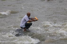 Nepalese observe Fathers Day