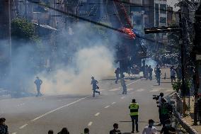 Devotees and police clash during chariot procession in Nepal