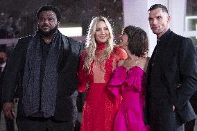 Venice - Mona Lisa And The Blood Moon Premiere AM