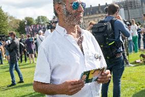 Jean-Paul Belmondo's National Tribute - Paris