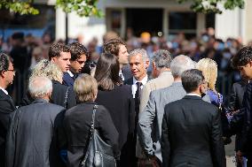 Jean-Paul Belmondo Funeral - Paris - Exit