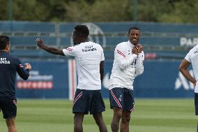 PSG Training Session - Saint Germain en Laye