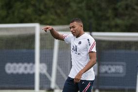 PSG Training Session - Saint Germain en Laye