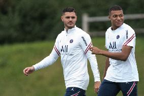 PSG Training Session - Saint Germain en Laye