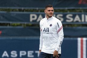 PSG Training Session - Saint Germain en Laye