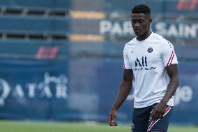 PSG Training Session - Saint Germain en Laye