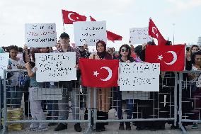 Anti-Vax Protest - Istanbul