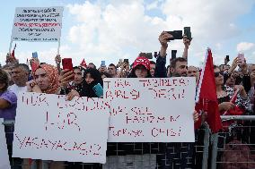 Anti-Vax Protest - Istanbul