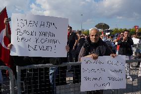 Anti-Vax Protest - Istanbul