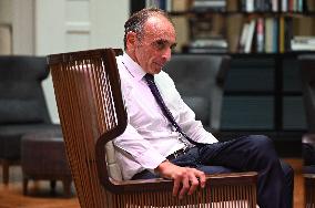 Eric Zemmour Portrait - Paris