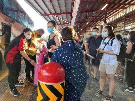 Singapore-Malaysia land border reopens for vaccinated travelers