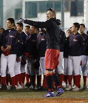 Baseball: Ichiro as temporary coach for high school team