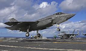 F-35C stealth fighter