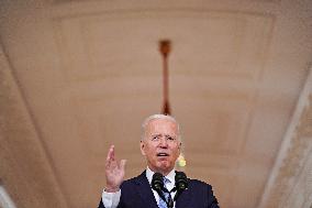 President Biden Defends Afghan Exit - Washington